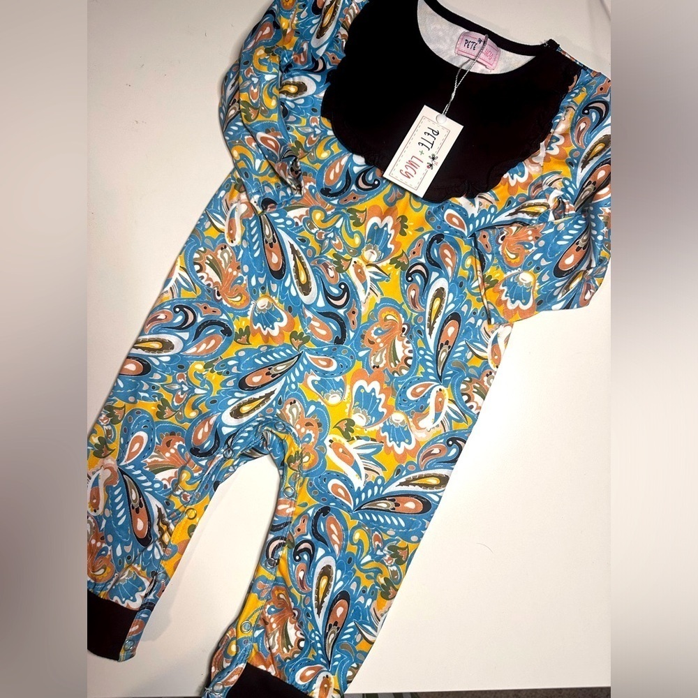Paisley Princess Romper Pete Lucy Brand Size 9-12 Months Comfortable Milk Silk